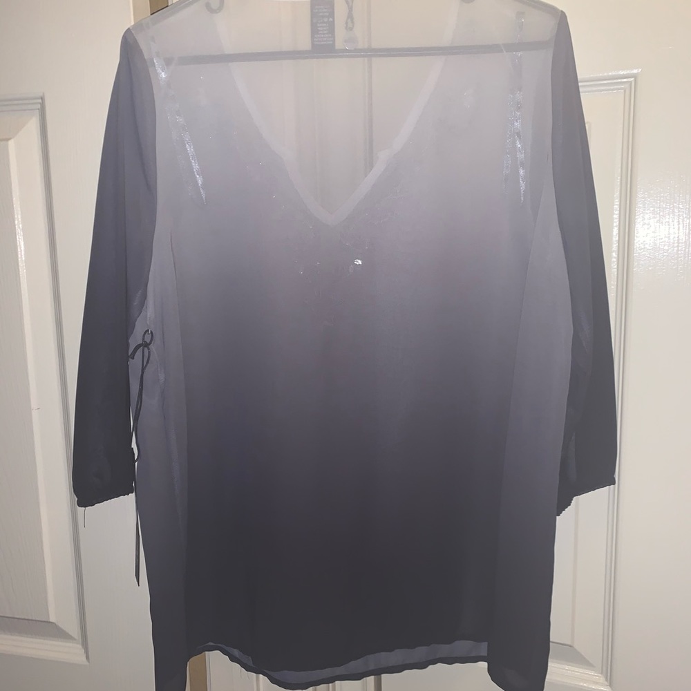Ombré grey silk top w beads